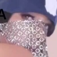 Huda69010 Naken