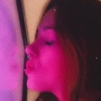 Hurdygurdygirly Naken