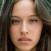 Isabella Mathers Naken