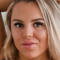 Jade Joselyn Naken