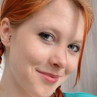 Jamie Kate Naken