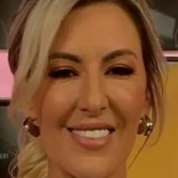 Jess Eva Naken