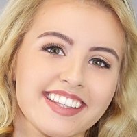 Jessica Davies Naken