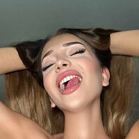 Jessica Delion Naken