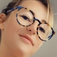 Jodieellen Naken
