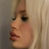 Jula Mayana Naken