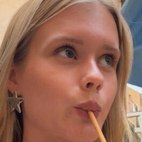 Jule Jensen Naken