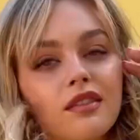 Julia Rilynn Greenhalgh Naken