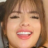 Juliana Tovar Naken