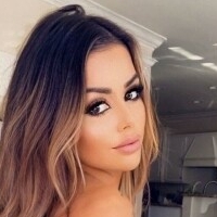 Julie Annee Naken