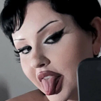 jungbaddie Naken