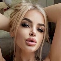 kamilalee Naken