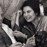 Karen Kondazian Naken
