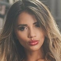 Karina García Naken