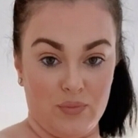 Karla James Naken