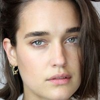 Kate Harrison Naken