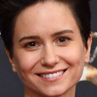 Katherine Waterston Naken