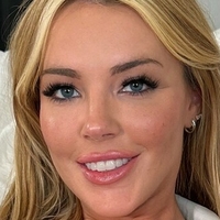 Katie Lalinde Naken