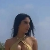 Katlin Arias Naken