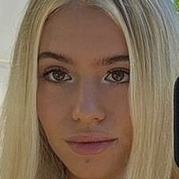 Katy Maria Naken