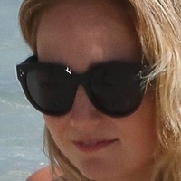 Kelly Weekers Naken