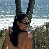 Kenza.peachie Naken
