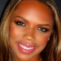 Kiely Williams Naken