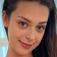Kinky Chanel Naken