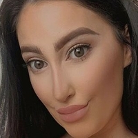 Kirstie V Naken