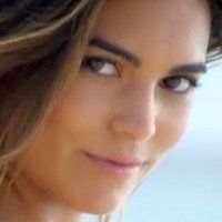 Kyra Santoro Naken