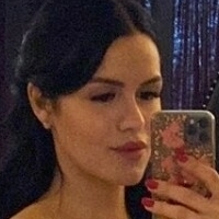 Lady Jolie Berrie Naken