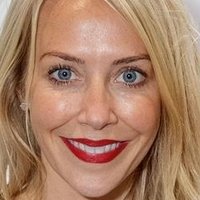 Laura Hamilton Naken