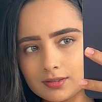 Laura Serna Naken