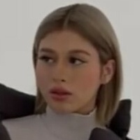 Laurimfgarciaa Naken
