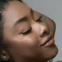 Lea'h Sampson Naken
