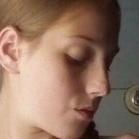 Lella Gresia Naken