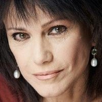 Lena Farugia Naken