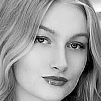 Leonie.m Naken