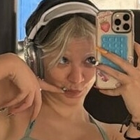 Leyla Afshonkar Naken