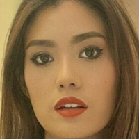 Lia Koh Naken