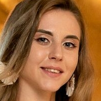 Liana Luck Naken