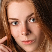 likadavis Naken