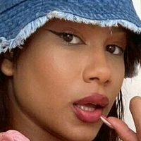 lisa-joulie Naken