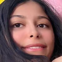 liviadias Naken