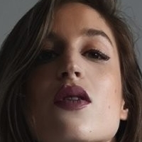 Loren Foster Naken