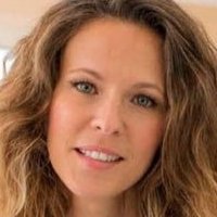 Lorie Pester Naken