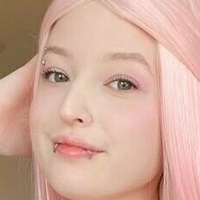 lovellyeli Naken