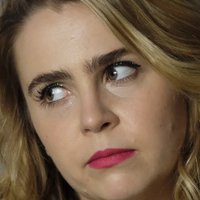 Mae Whitman Naken