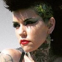 Malice McMunn Naken
