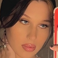 Malory Malibu Naken